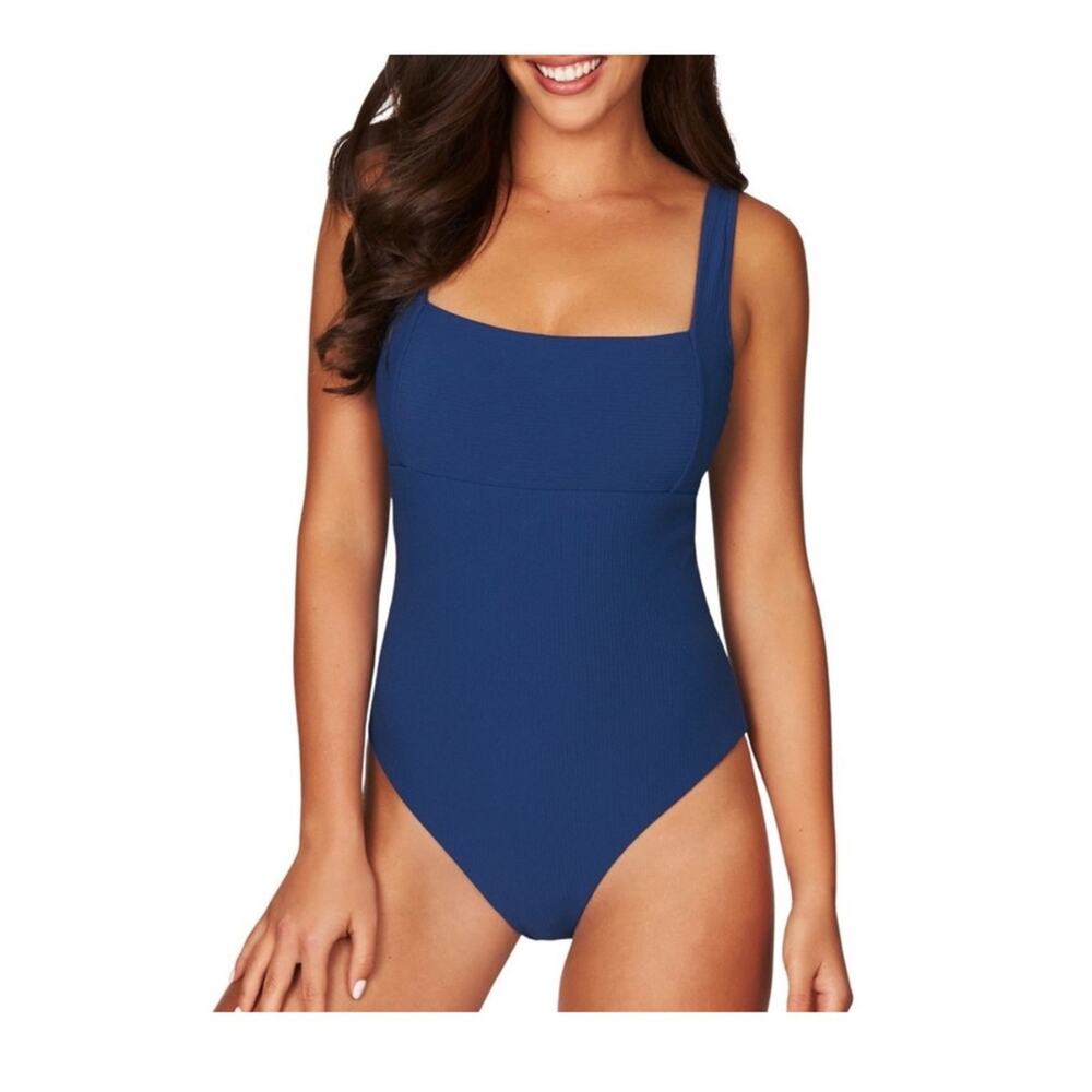 Sea Level Ribbed One Piece
Swimsuit Size 6 Nwot $119